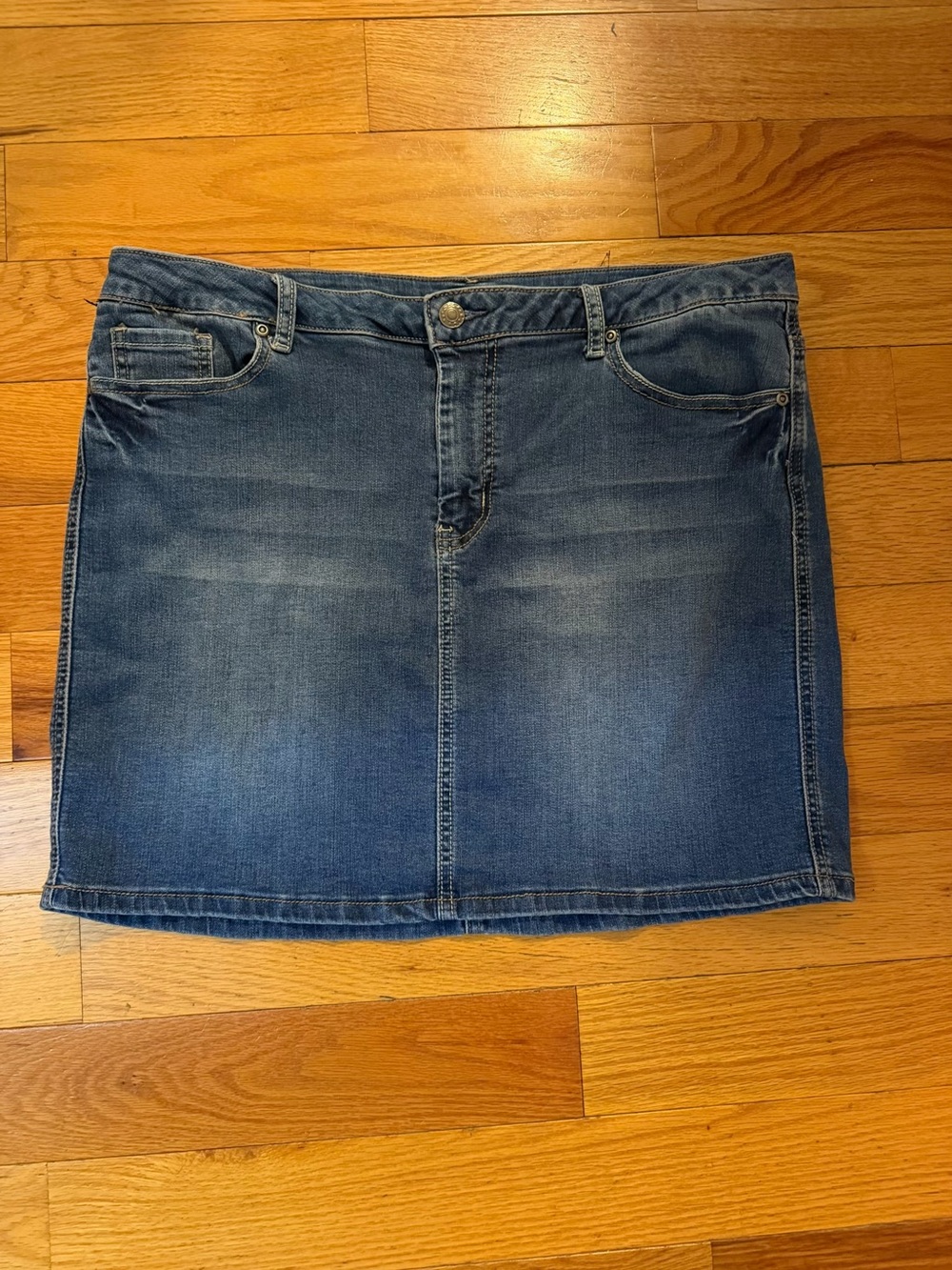 Le Tigre Medium Blue Denim Mini Skirt